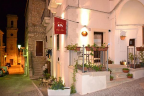 Отель Dormire nel Borgo  Бовино